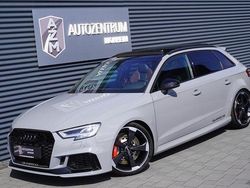 Grau Gebraucht 2019 Audi RS3 Sport Limousine | 44.990 € (Fairer Preis)
