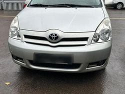 Silber Gebraucht 2006 Toyota Verso Van / Kleinbus | 2.500 € (Guter Preis)