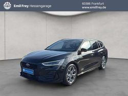 Agate black metallic Gebraucht 2023 Ford Focus ST-Line Kombi | 23.950 € (Guter Preis)