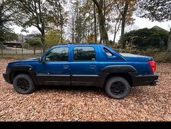 Blau Gebraucht 2002 Chevrolet Avalanche SUV | 8.900 €