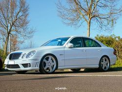 Weiß Gebraucht 2007 Mercedes E63 AMG AMG Limousine | 33.900 € (Etwas zu teuer)
