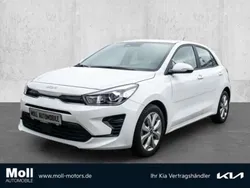 Weiß Gebraucht 2023 Kia Rio Vision Limousine | 16.480 € (Fairer Preis)
