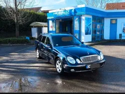 Blau Gebraucht 2004 Mercedes E220 Elegance Kombi | 5.300 € (Etwas zu teuer)