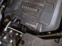 Schwarz Gebraucht 2009 Jaguar XKR Cabrio | 34.000 € (Etwas zu teuer)