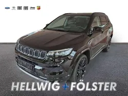 Black clear coat Gebraucht 2024 Jeep Compass SUV | 26.890 € (Superpreis)