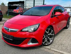 Rot Gebraucht 2012 Opel Astra GTC OPC Coupé | 7.890 € (Guter Preis)