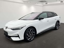 Weiß (gletscherweiss) Gebraucht 2025 VW ID.7 Pro Kombi | 46.700 €