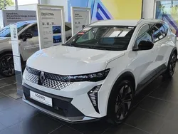 Weiß Gebraucht 2025 Renault Scénic Komfort Van / Kleinbus | 38.798 € (Superpreis)