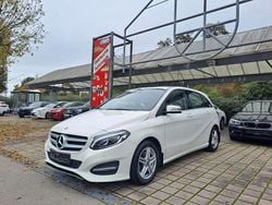 Weiß Gebraucht 2018 Mercedes B200 Van / Kleinbus | 14.450 € (Guter Preis)
