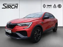 Dezirrot Gebraucht 2023 Renault Arkana Engineered SUV | 24.990 € (Fairer Preis)