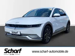 Weiss Gebraucht 2022 Hyundai Ioniq 5 Techniq SUV | 25.990 € (Guter Preis)