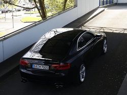Schwarz Gebraucht 2012 Audi A5 S-line plus Coupé | 12.000 € (Etwas zu teuer)