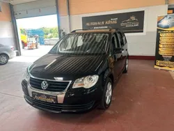 Schwarz Gebraucht 2009 VW Touran United Van / Kleinbus | 7.990 € (Teuer)