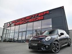 Schwarz Gebraucht 2021 Mini John Cooper Works Kleinwagen | 24.790 € (Guter Preis)