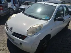 Weiß Gebraucht 2003 Nissan Micra Kleinwagen | 685 € (Guter Preis)