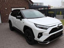 Weiß bicolor Gebraucht 2023 Toyota RAV4 Hybrid Sport SUV | 49.900 € (Teuer)
