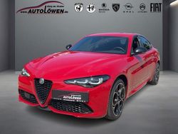 Rot (dunkelrot) Gebraucht 2023 Alfa Romeo Giulia Competizione Limousine | 35.980 € (Guter Preis)