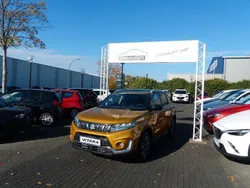 Gelb Neu 2024 Suzuki Vitara Comfort SUV | 21.485 € (Guter Preis)