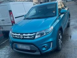 Blau Gebraucht 2016 Suzuki Vitara SUV | 10.800 €