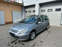 Grau Gebraucht 2002 Peugeot 307 Kombi | 1.990 € (Etwas zu teuer)