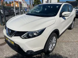 Weiß Gebraucht 2016 Nissan Qashqai Acenta SUV | 13.900 € (Fairer Preis)
