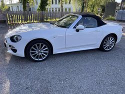 Weiß Gebraucht 2019 Fiat 124 Spider Lusso Cabrio | 15.900 € (Fairer Preis)