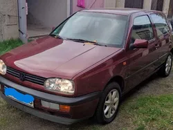 Rot Gebraucht 1993 VW Golf III Limousine | 3.900 €