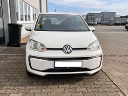 Weiß Gebraucht 2016 VW up! move up! Kleinwagen | 5.200 € (Fairer Preis)