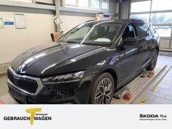 Schwarz Gebraucht 2022 Skoda Octavia Clever Kombi | 21.790 € (Guter Preis)
