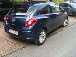 Blau Gebraucht 2014 Opel Corsa Limousine | 1.600 €