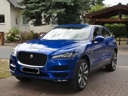 Blau Gebraucht 2018 Jaguar F-Pace Portfolio SUV | 29.500 € (Fairer Preis)
