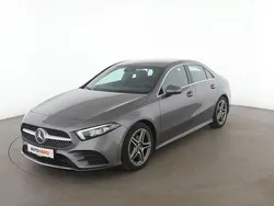 Grau Gebraucht 2020 Mercedes A200 AMG line Limousine | 23.890 € (Fairer Preis)
