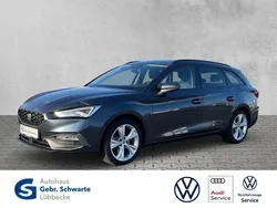 Grau Gebraucht 2023 Seat Leon 4Drive Limousine | 27.490 € (Fairer Preis)