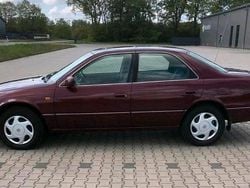 Rot Gebraucht 1999 Toyota Camry Limousine | 3.500 € (Fairer Preis)