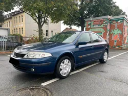 Blau Gebraucht 2002 Renault Laguna II Limousine | 2.800 € (Teuer)