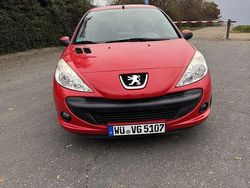 Rot Gebraucht 2010 Peugeot 206+ Style Kleinwagen | 2.000 € (Fairer Preis)