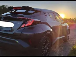 Grau Gebraucht 2018 Toyota C-HR Team SUV | 17.599 € (Fairer Preis)