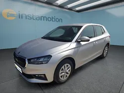 Silber Neu 2025 Skoda Fabia Limousine | 21.049 € (Guter Preis)