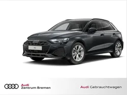 Grau Gebraucht 2025 Audi A3 Sportback S-Line Limousine | 34.490 € (Superpreis)