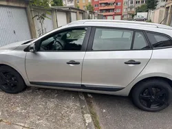 Grau Gebraucht 2011 Renault Mégane GrandTour Dynamique Kombi | 1.949 € (Teuer)