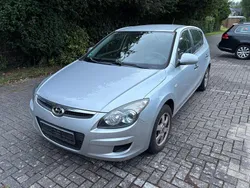 Silber Gebraucht 2009 Hyundai i30 Comfort Limousine | 2.900 € (Guter Preis)
