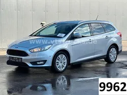 Silber Gebraucht 2018 Ford Focus Trend Limousine | 5.950 € (Fairer Preis)