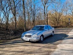 Silber Gebraucht 1998 Mercedes E430 Limousine | 9.500 € (Superpreis)