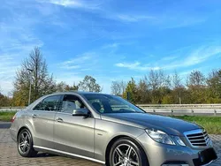 Silber Gebraucht 2012 Mercedes E200 Avantgarde Limousine | 14.750 € (Fairer Preis)