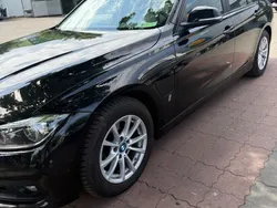 Schwarz Gebraucht 2018 BMW 330e iPerformance Limousine | 16.000 €