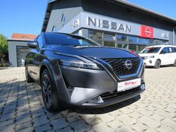Grau Gebraucht 2023 Nissan Qashqai Tekna SUV | 26.990 € (Fairer Preis)