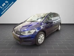 Blau Gebraucht 2024 VW Touran Comfortline Van / Kleinbus | 32.950 € (Fairer Preis)