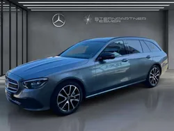 Selenitgrau metallic Gebraucht 2023 Mercedes E400 Avantgarde Kombi | 47.749 € (Guter Preis)