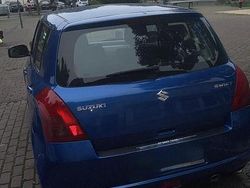 Blau Gebraucht 2005 Suzuki Swift Limousine | 3.800 €