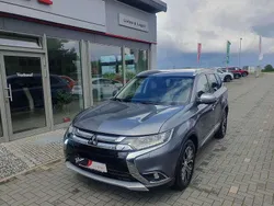 Grau Gebraucht 2018 Mitsubishi Outlander Plus SUV | 18.490 € (Fairer Preis)